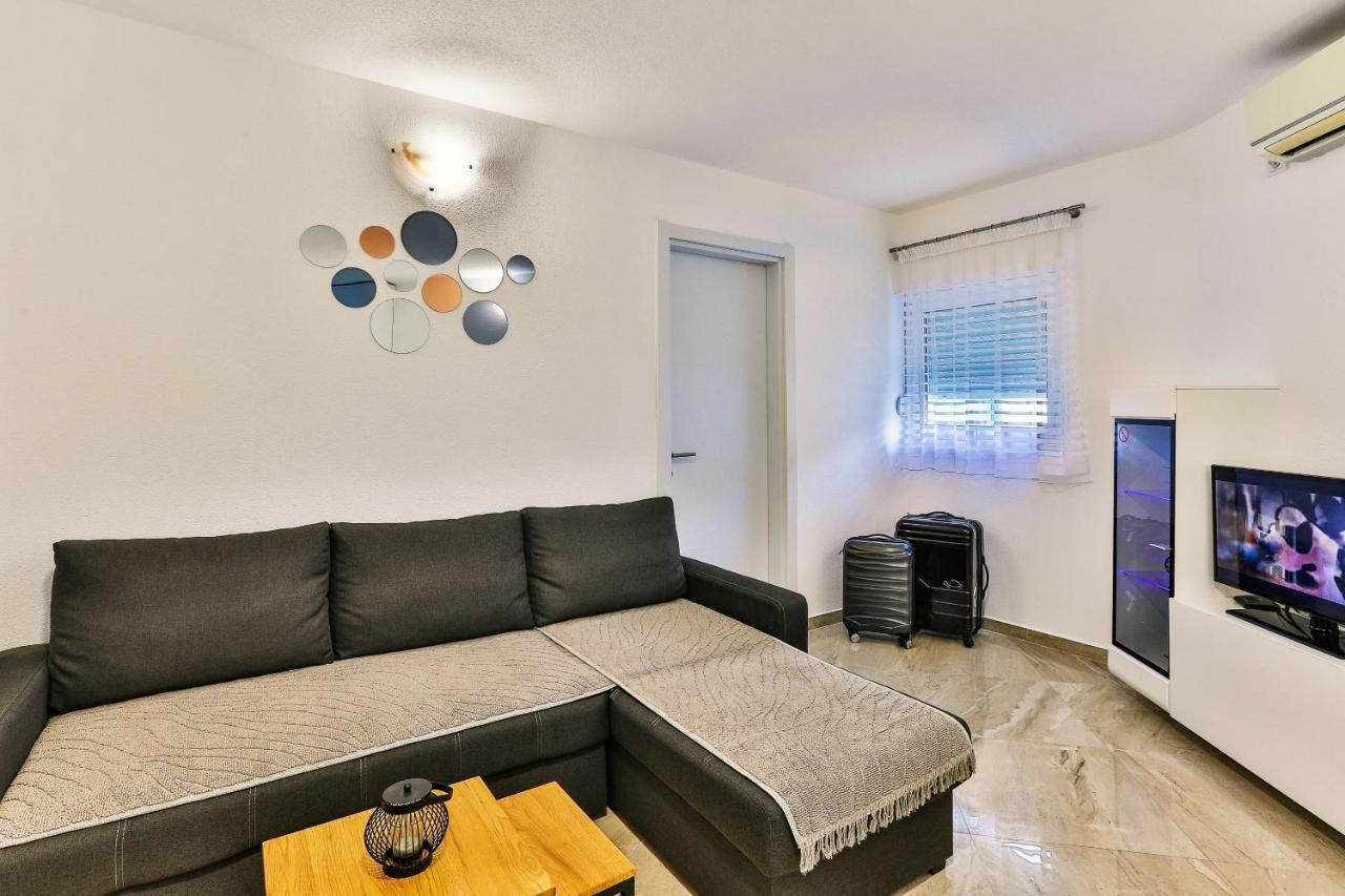 בודווה Zara Apartment מראה חיצוני תמונה